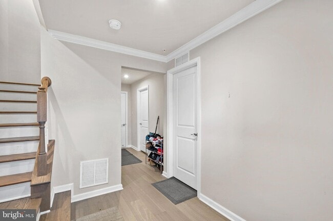 Photo - 168 Bishop Wy