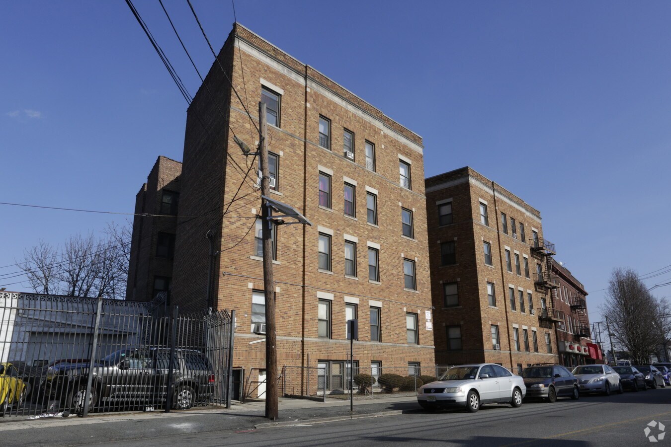 Campfield Apts - Campfield Apts