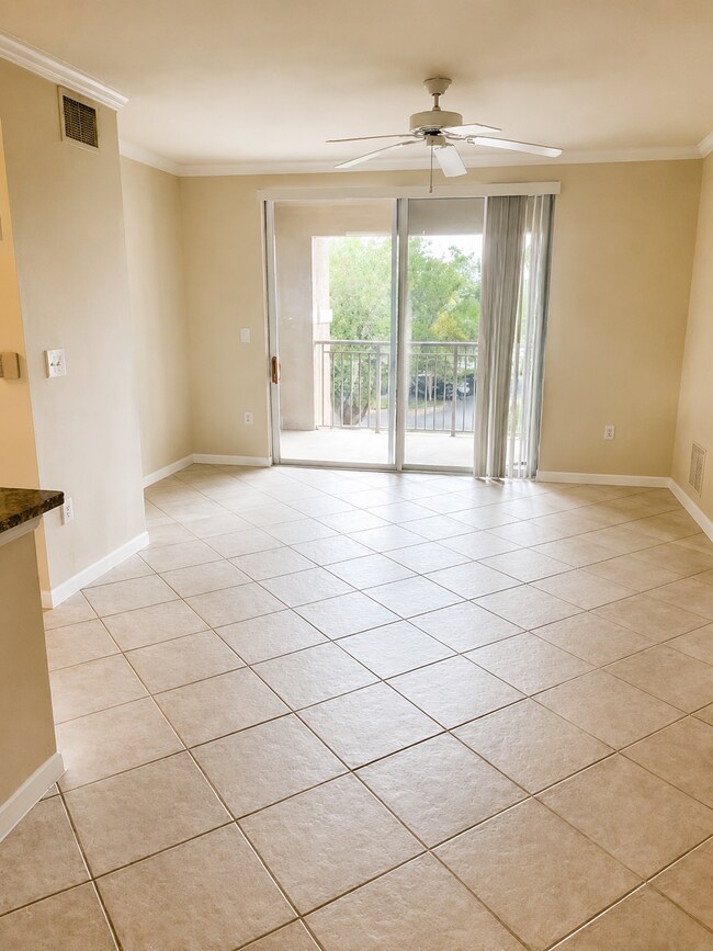Photo - 6533 Emerald Dunes Dr Unit 301