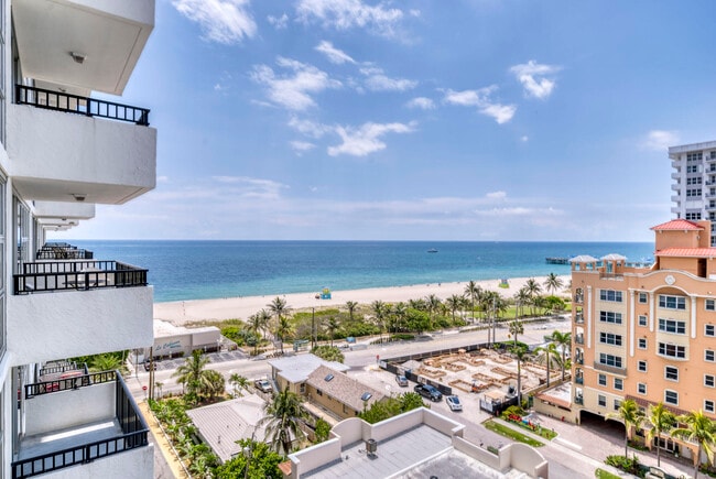 Building Photo - 525 N Ocean Blvd Unit 1215 Rental