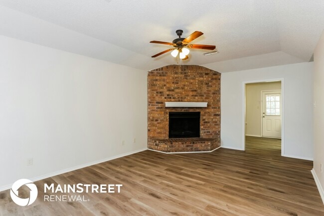 Photo - 212 Arnold St