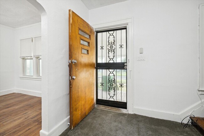 Photo - $1200/month bungalow