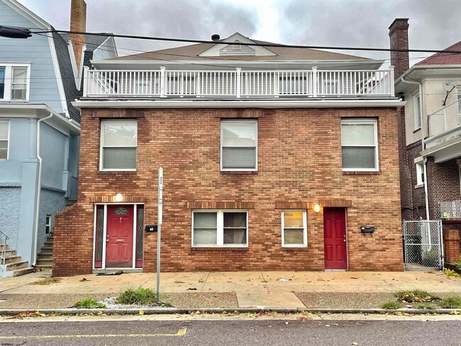Building Photo - 7 S Laclede Pl Unit 1 Rental