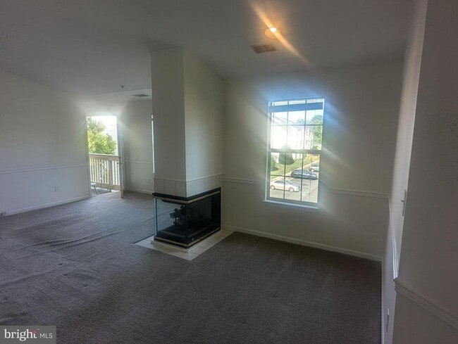 Photo - 11010 Koman Cir Unit 301