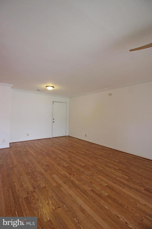 Photo - 102 Chesterfield Ln Unidad 203