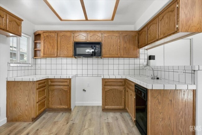 Photo - Cute Northwest Bakersfield Home for Rent