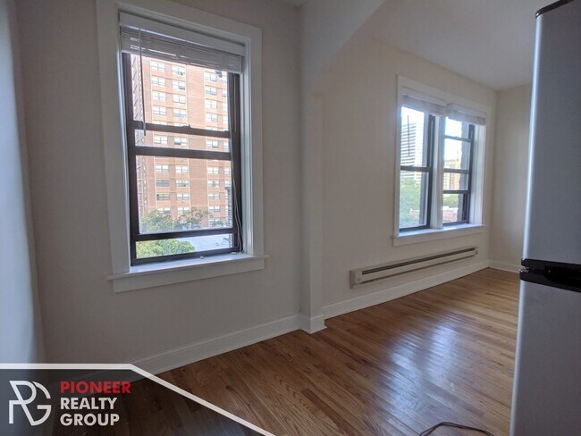 Photo - 618 W Patterson Ave Unit 605