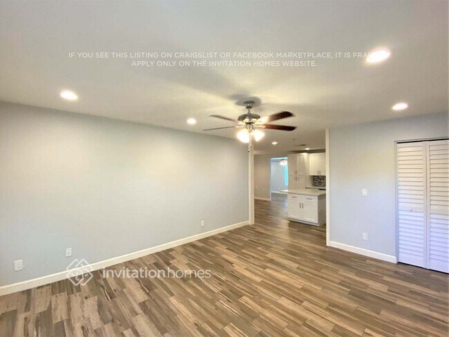 Photo - 6102 S Parkside Dr