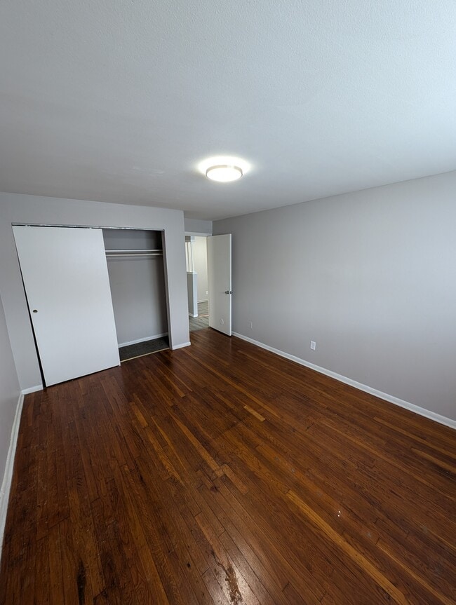 Photo - Chase Manor Apartments Unit 106