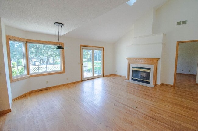 Photo - Beautiful Townhome in an Established Neighborhood