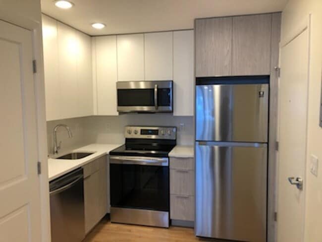 Building Photo - 37 Parker Hill Ave Unit 3 Rental