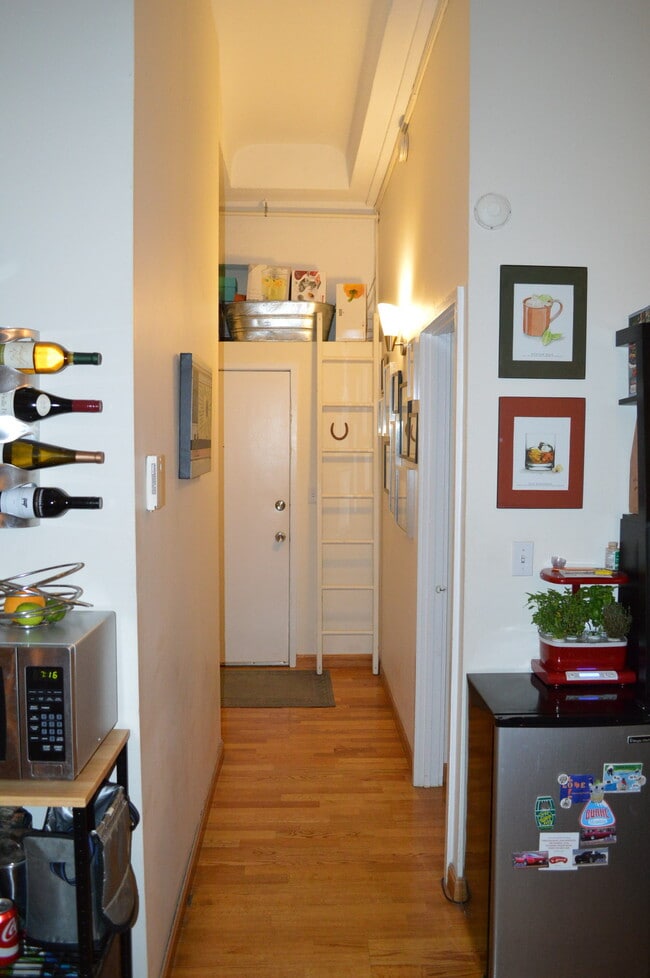 Photo - 12 Stoneholm St Unit 401