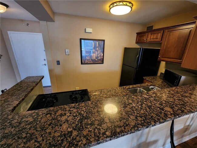 Photo - 620 Peachtree St NE Unit 1011