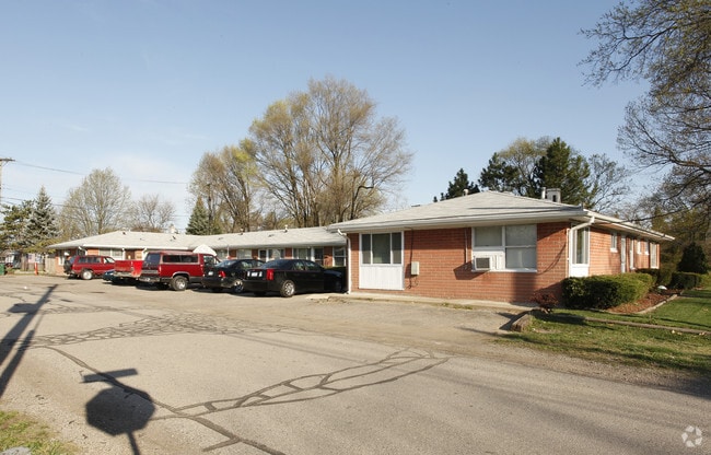 homes for rent in romulus mi