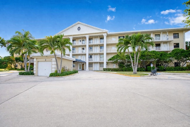 Building Photo - 3515 Village Blvd Unit 304