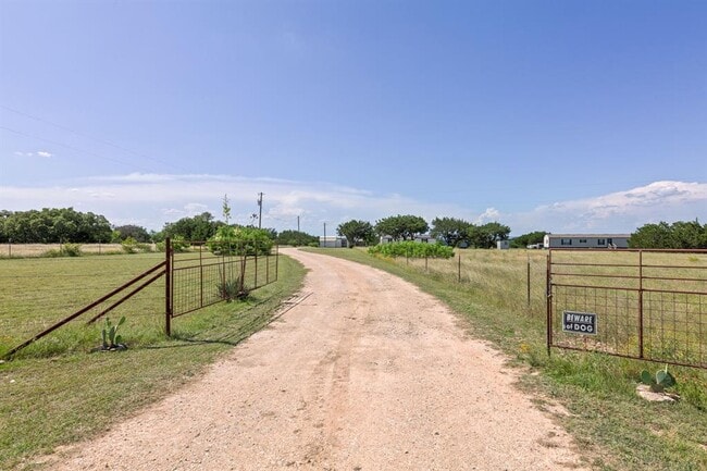 Photo - 930 Co Rd 224