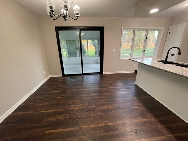 Photo - 3722 S 75th St Unit 3722