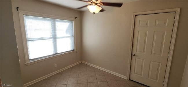 Photo - 2827 Norwood St