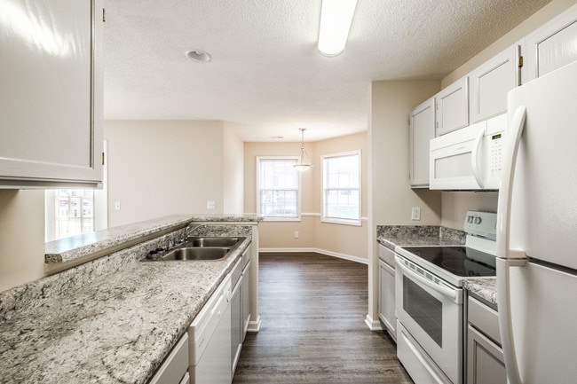 The Oaks Apartments