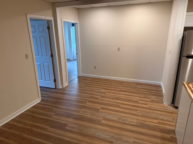 Photo - 100 Center St Unidad 204