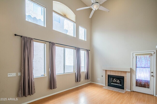 Photo - 18617 N 35th St