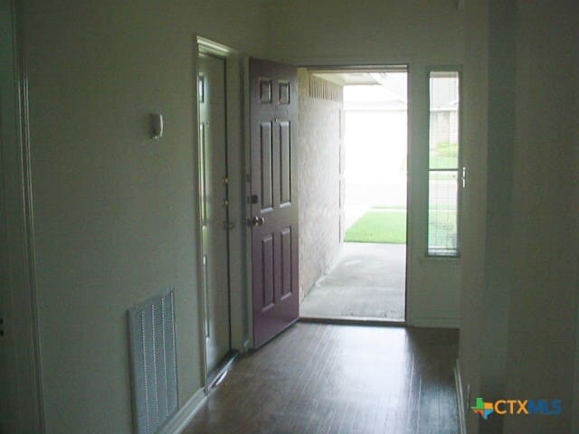 Photo - 104 Jocelyn Cir