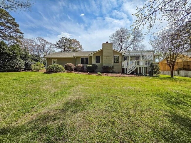 Photo - 4093 Deerbrook Way SW