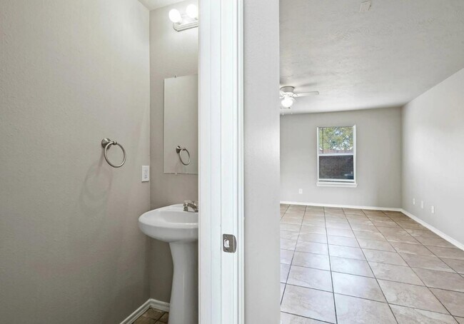 Photo - 9730 Clifton Park Dr