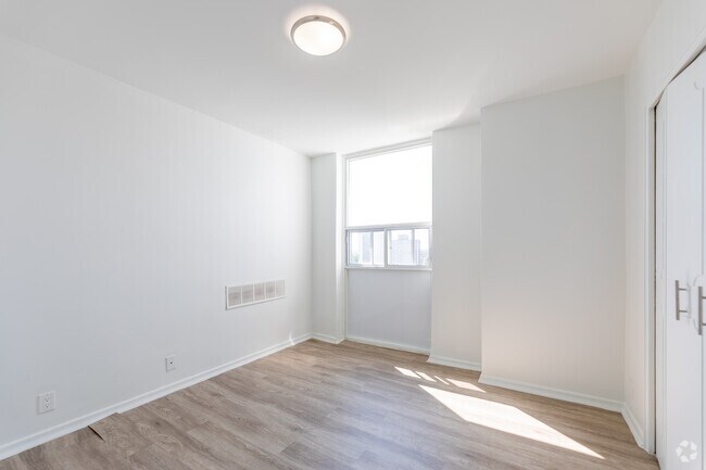 2BR, 2BA - Bedroom
