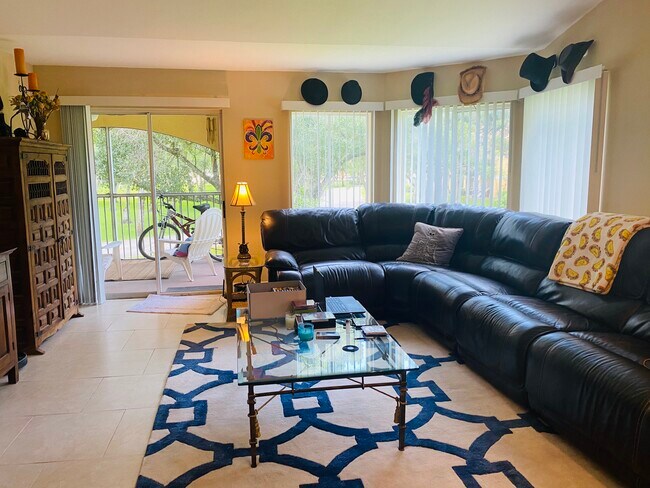 Photo - 2400 NW 33rd St Unidad 1112