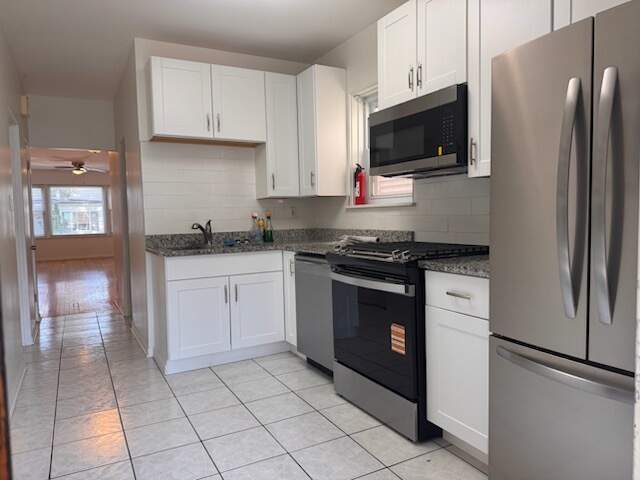 Photo - 3834 N Hermitage Ave Unit 1