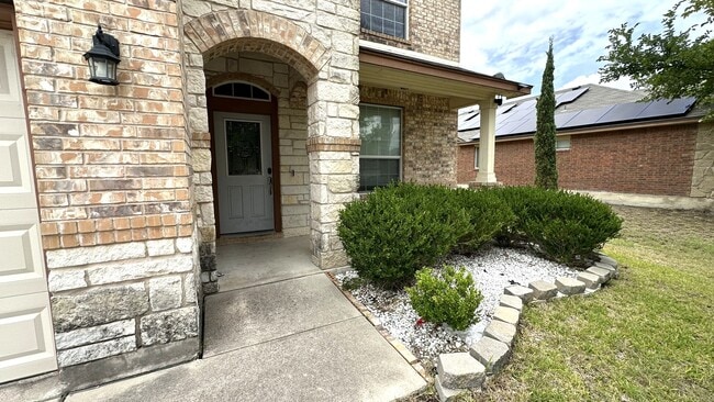 Photo - 2303 Scott Dr