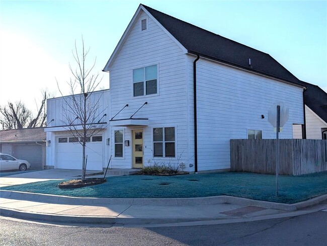 Photo - 2446 NW 48th St