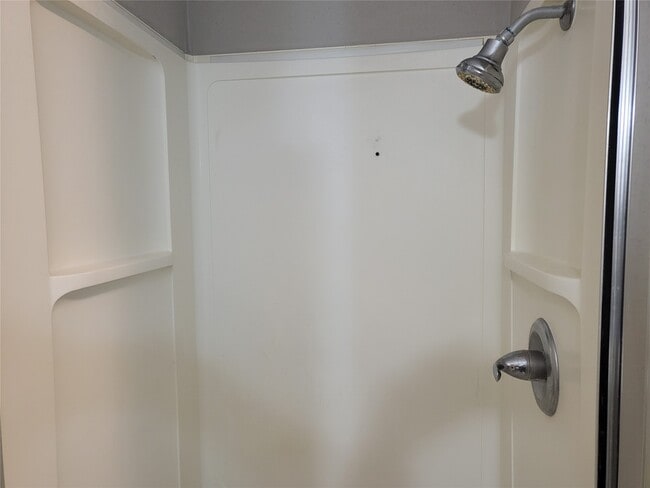 Photo - 2743 Ferry Landing