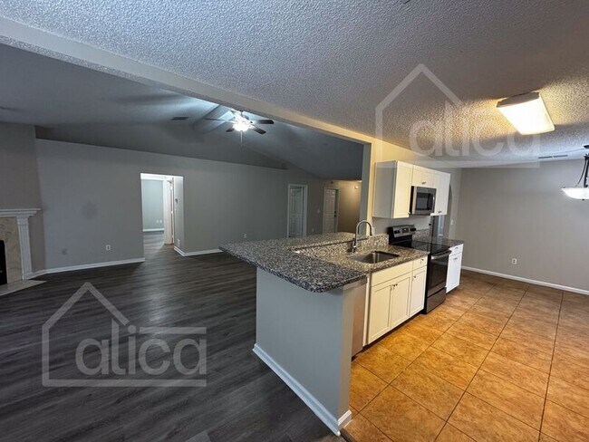 Photo - 7863 Spring Branch Dr S