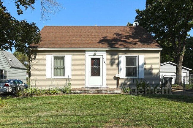 Photo - 1221 Broad St