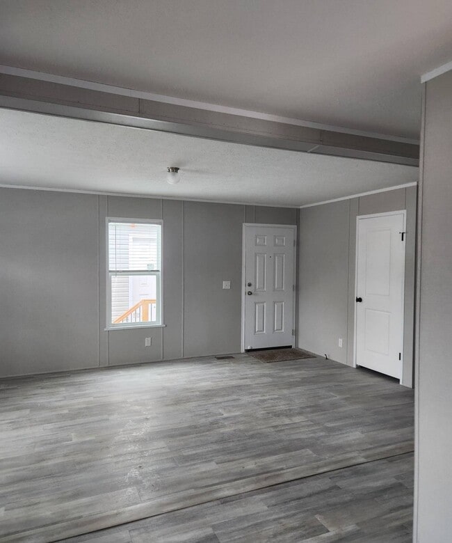 Photo - 37 Parkview Dr