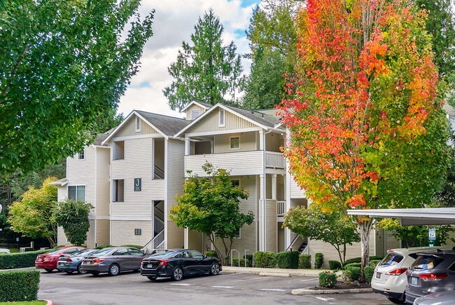 Building Photo - Salmon Run at Perry Creek Rental