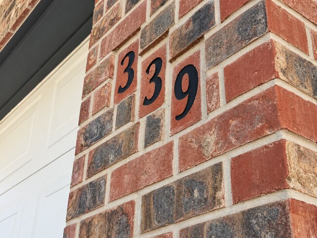 339 SE 43rd Ave