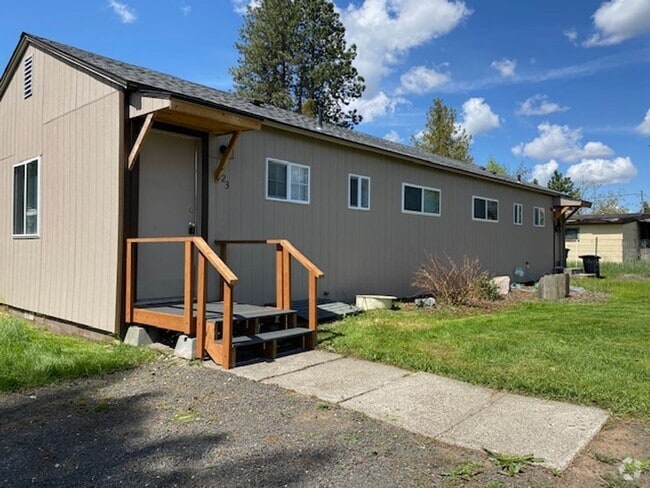 Building Photo - 1407 Unit 323 Rental