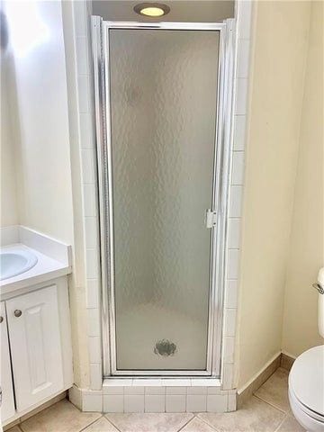 Photo - 680 Tennis Club Dr