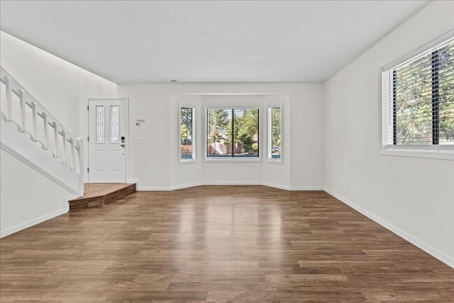 Photo - Renovated 4-bdrm, 2-bath Tualatin home—Cor...