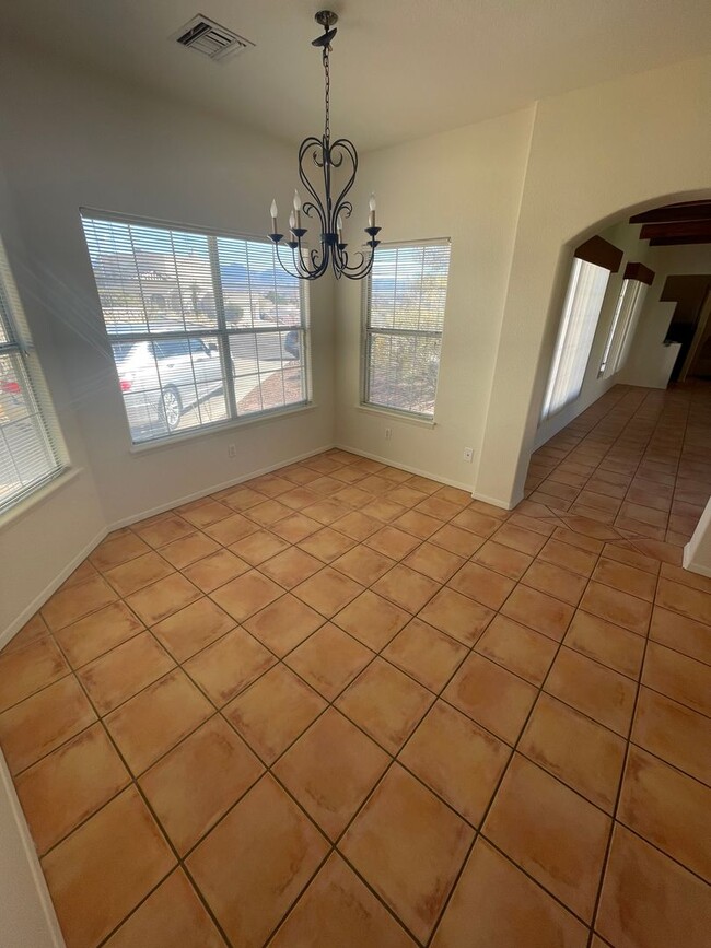 Photo - Beautiful 3 Bedroom/2.5 Bathroom Home Loca...