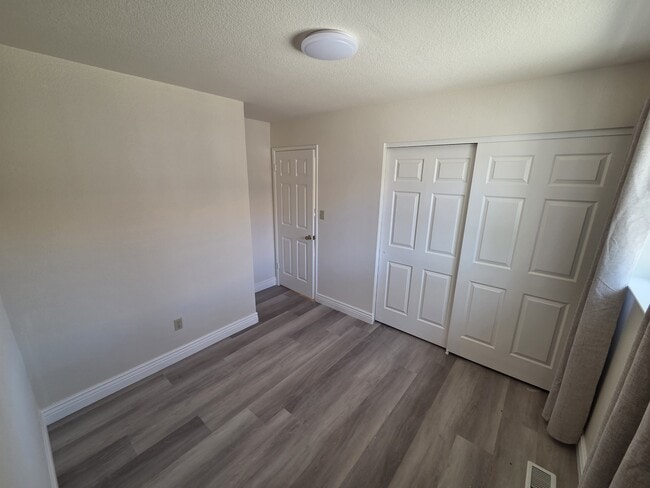 Photo - 6521 Flower St