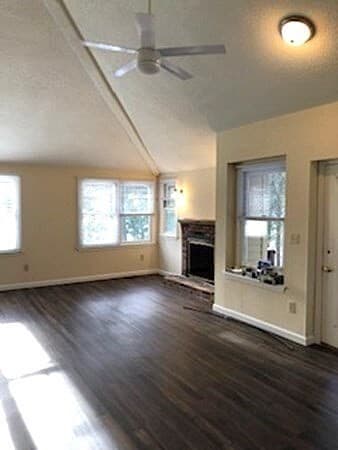 Photo - 30 E Bluff Rd