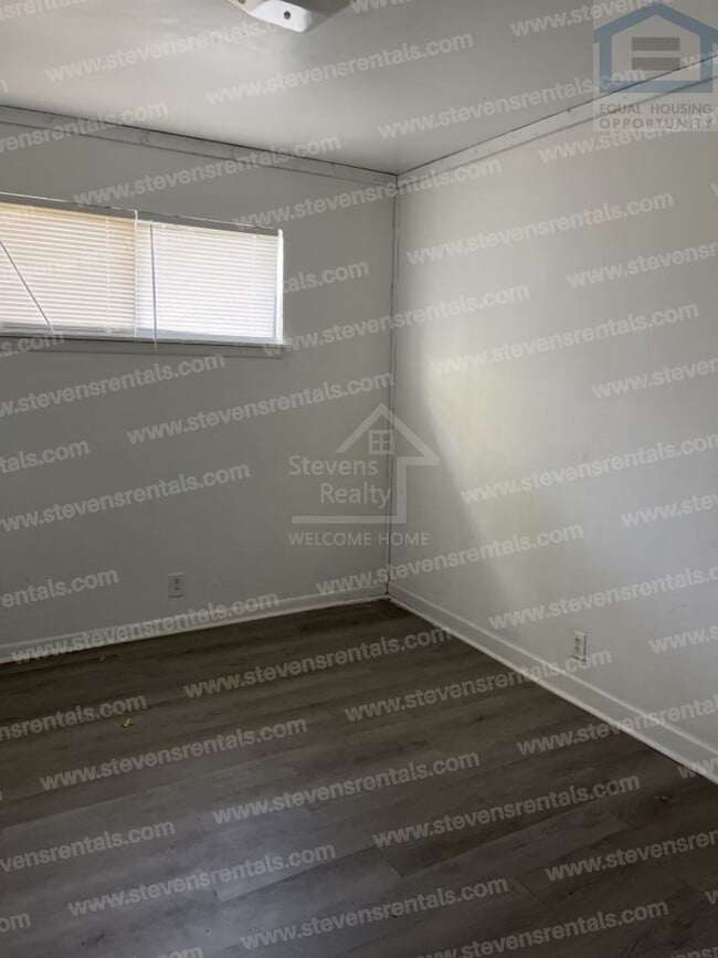 Photo - 3518 Ohls Ave