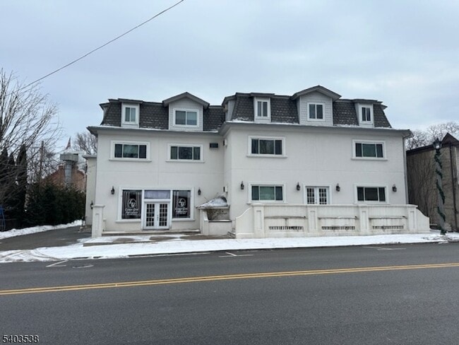 Photo - 234 Main St Unit 7