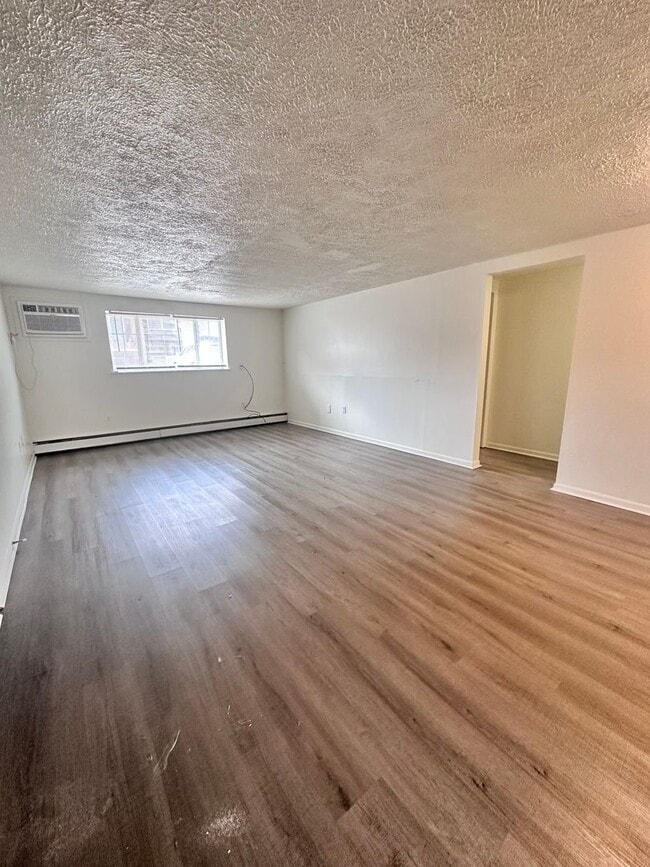 Photo - 2 Bedroom and 1.5 Bathroom Apartment in Beaver PA! Unit Jefferson Trace 6-35