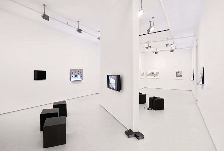 IN-LINE UNIT (CB) ELIZABETH DEE GALLERY - 120-126 Eleventh Ave