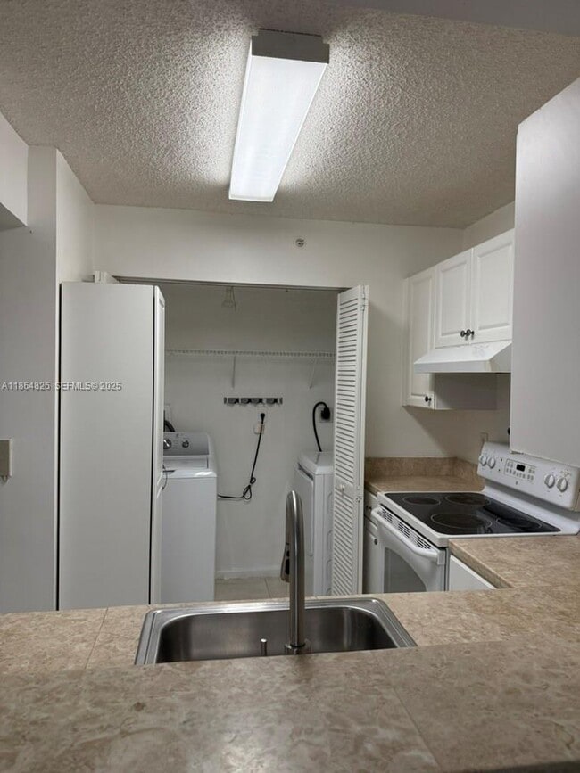 Photo - 1450 SE 3rd Ave Unit 307